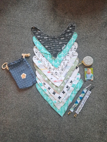 Pieces bandana bib - &, dummy